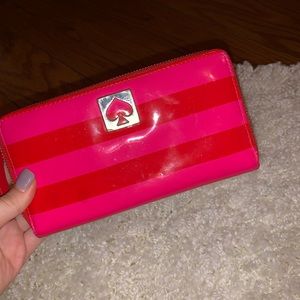 red/pink kate spade wallet